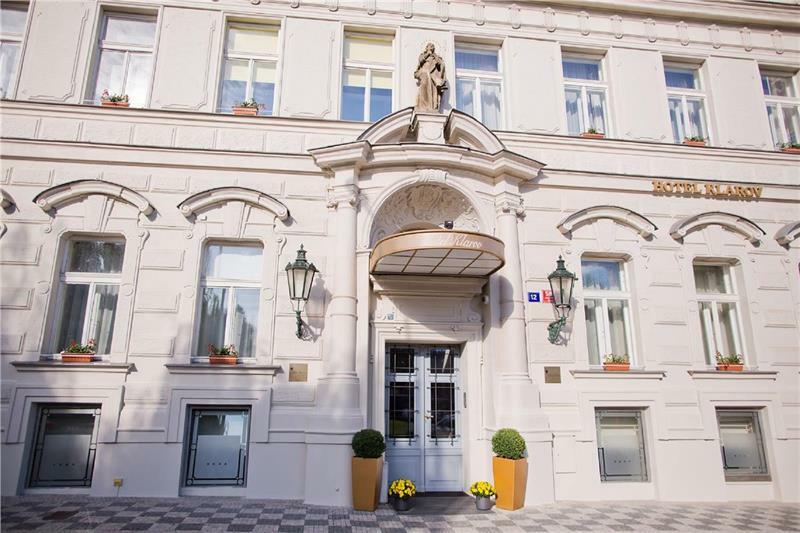 Boutique Hotel Klarov Prague Exterior photo